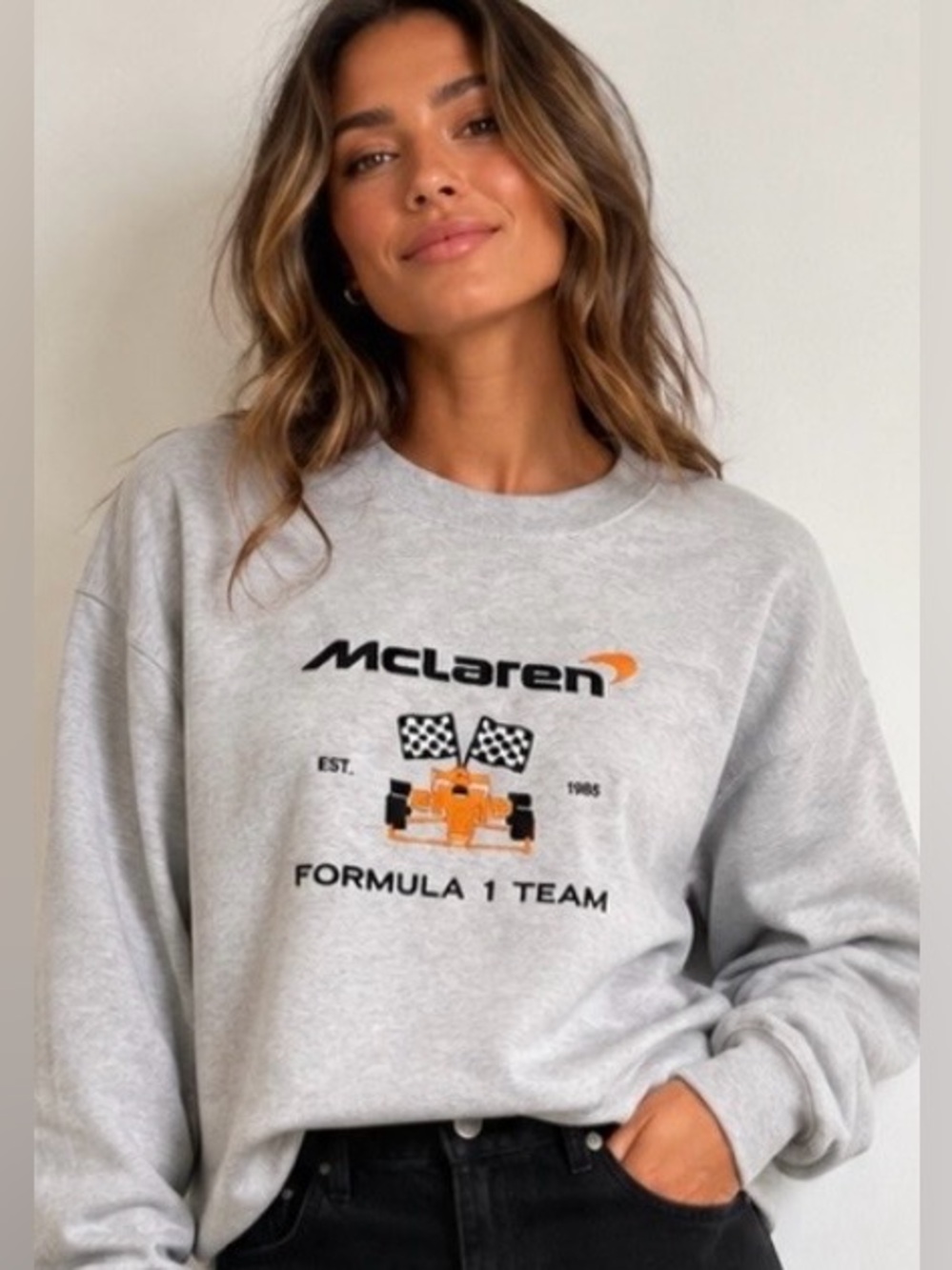 McLaren Formula 1 Team Sweatshirt Medium Gray Embroidered F1 Racing Crewneck